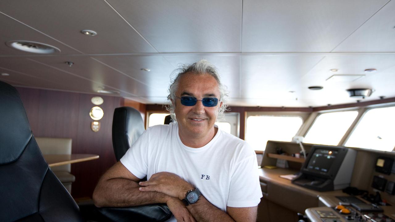 Flavio Briatore sullo yacht Force Blue