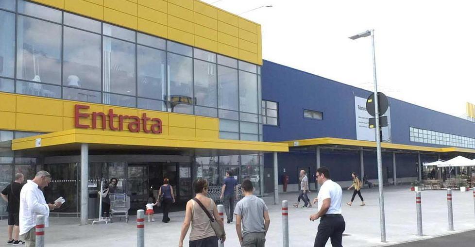 Protestano i dipendenti Ikea per il contratto integrativo