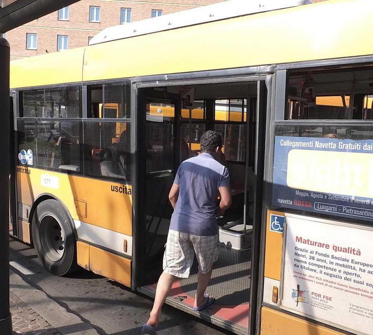 Gli autisti fanno sciopero domani bus fermi per 8 ore 