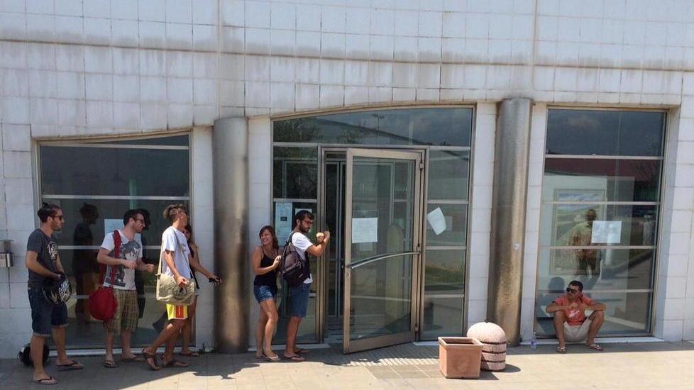 Biblioteca, 2 mesi di stop per ordine del sindaco