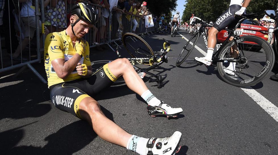 Al Tour un’altra caduta Martin, clavicola rotta In giallo torna Froome