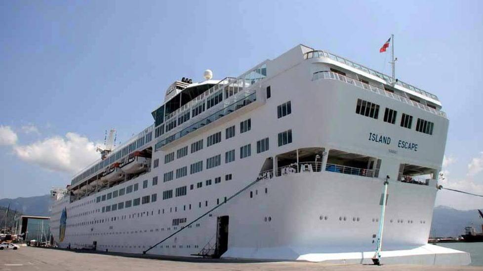Turismo, 1600 croceristi sbarcano a Marina di Carrara