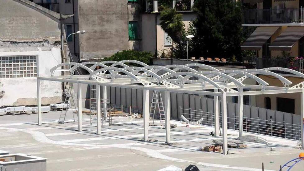 Massa, due settimane per il nuovo mercato coperto