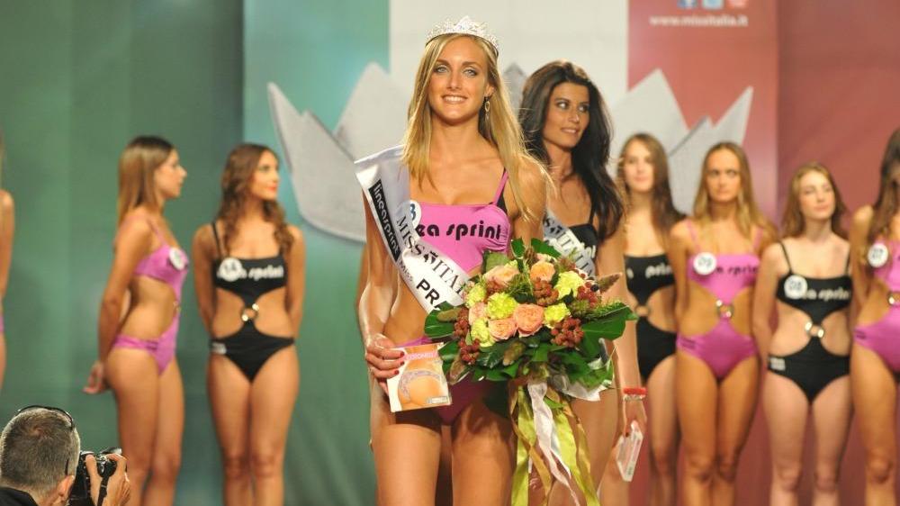 Miss Italia, la sfida davanti al Castello dell'Imperatore