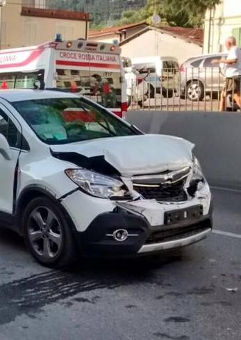 Sarzanese strada killer i cittadini protestano