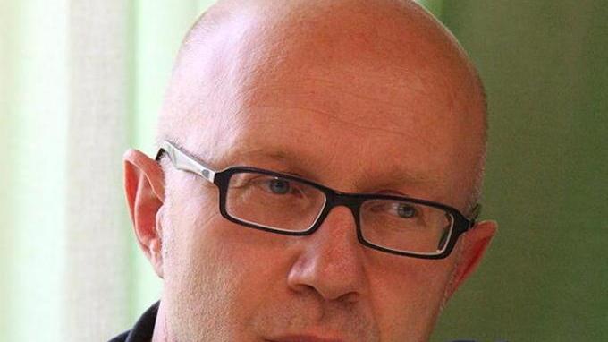 La linea dura del sindaco Spinelli «Deve dimettersi»