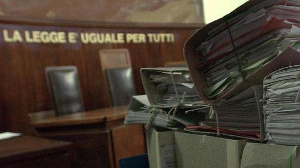 Truffa, sindacalista e autista del Tribunale finisce sotto processo