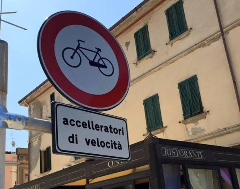 Il divieto con l’errore ortografico