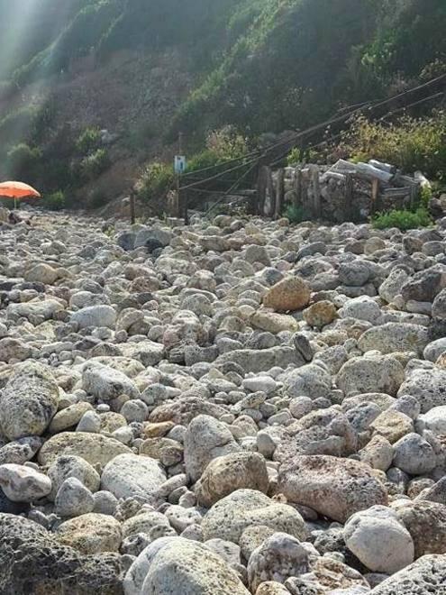 «Acqua Dolce sporca e maltenuta» 