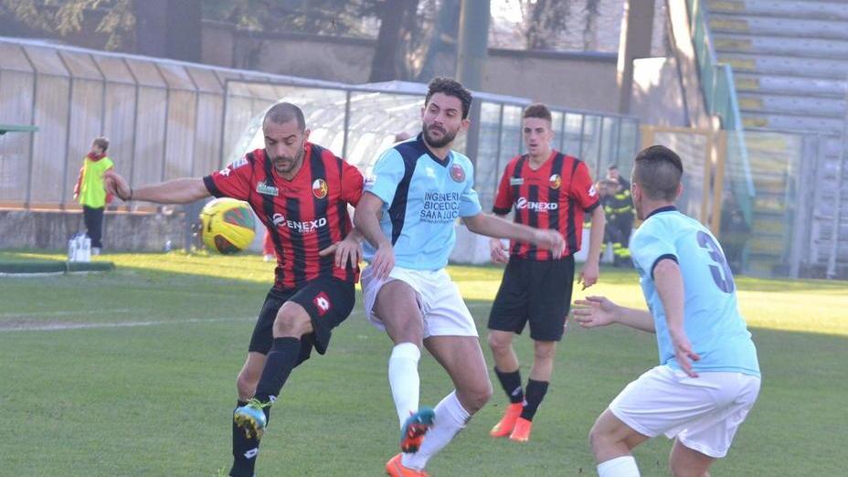 La Lucchese deposita i primi sei contratti