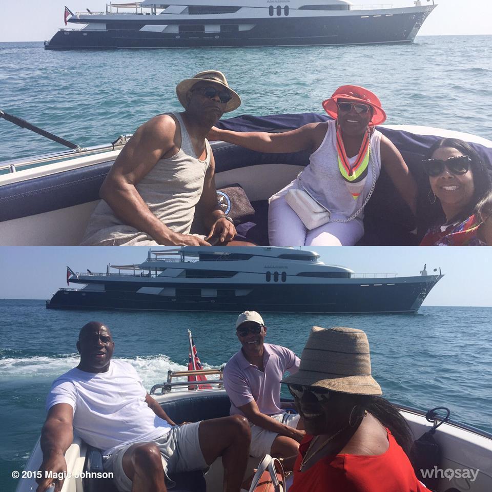 Il selfie postato da Magic Johnson sulla sua pagina Facebook