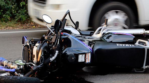 Schianto, muore motociclista di 55 anni