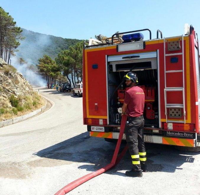  Serra, nuovo incendio 