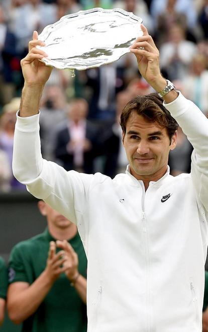 Djokovic cala il tris Federer va ko in 4 set 