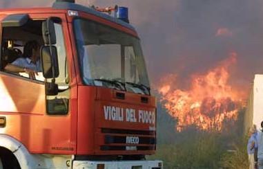 Emergenza incendi: roghi notturni a Ortueri e a Mamone