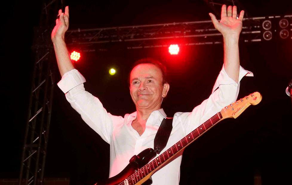 Dodi Battaglia fa il pienone alla Festa 