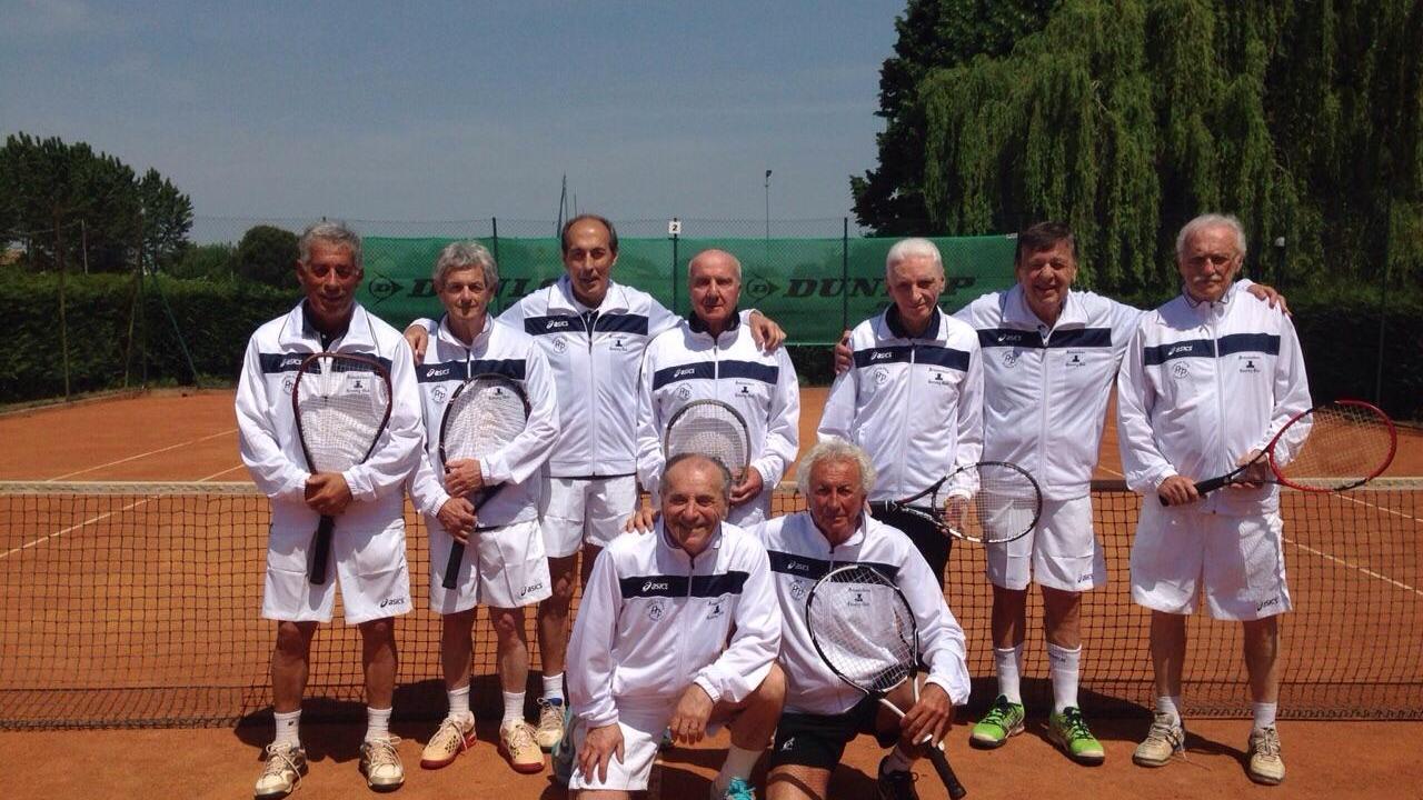 Country Club, irresistibili Over 70: campioni d'Italia