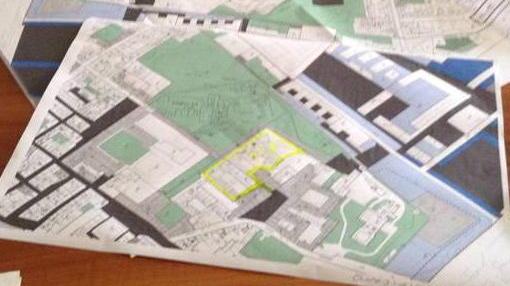 I disegni con le bozze del parco urbano al posto dell'ex ospedale