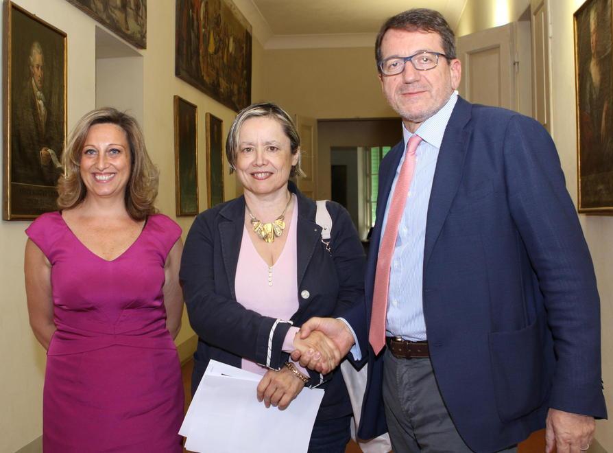 Lezione di Cecilia Robustelli durante il consiglio comunale
