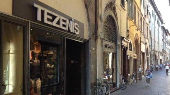 Confcommercio batte il pugno: stop a nuovi esercizi alimentari