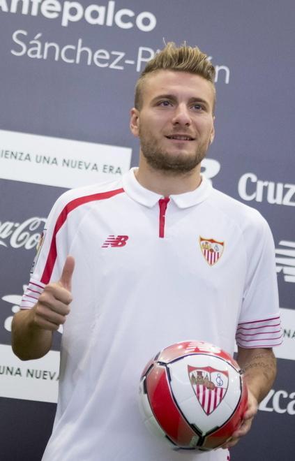 Asta per Salah, la Roma su Dzeko 