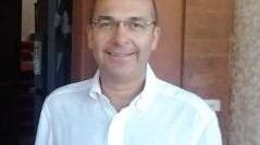 Due poltrone, uno stipendio per il dirigente di lungo corso