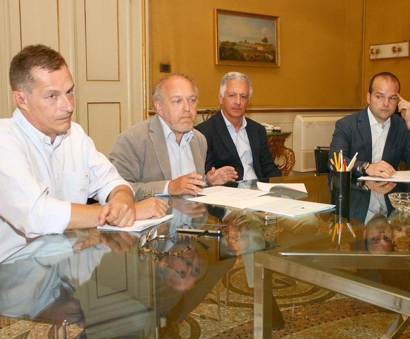 Paramucchi si tira fuori Ferrara Servizi a Lucci 