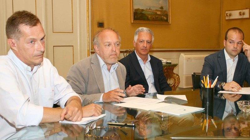 Paramucchi si tira fuori Ferrara Servizi a Lucci