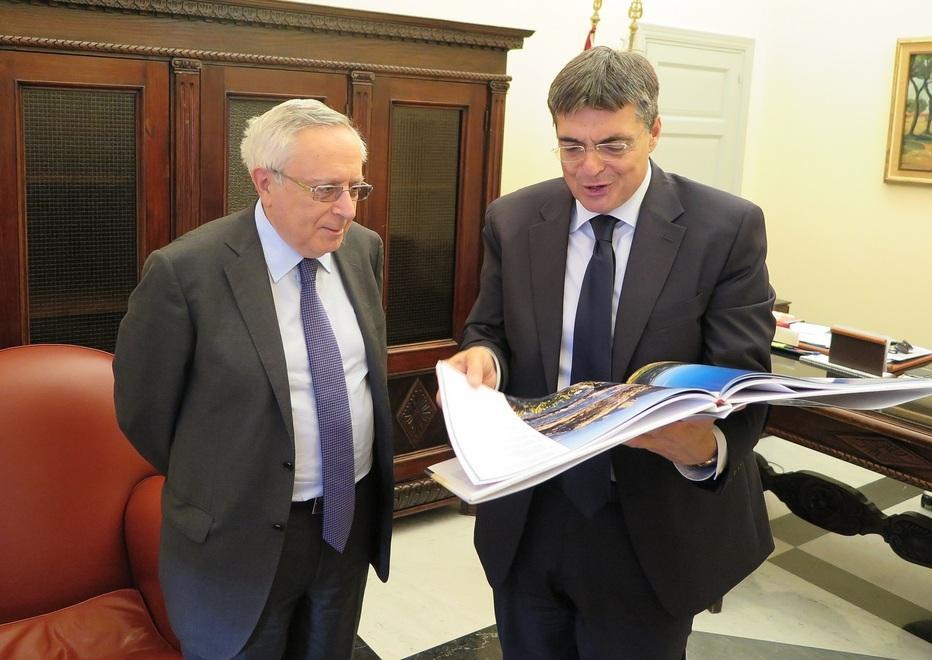 Il neo prefetto in visita alla Regione 