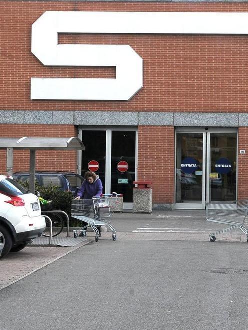 Il 22enne violento resta in carcere 