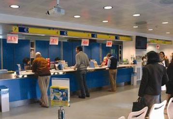 Derubavano i clienti delle Poste 