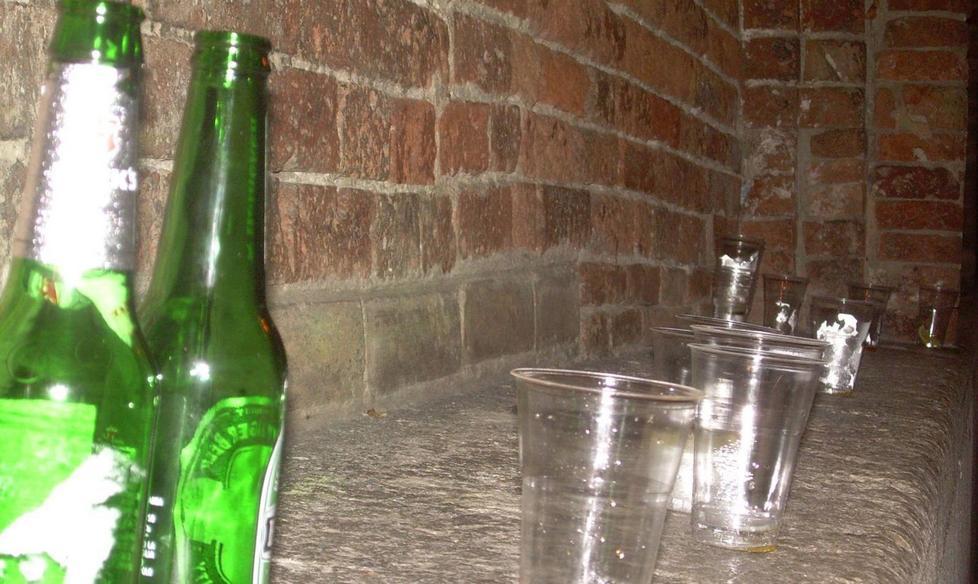 Ordinanza anti alcolici. Ammoniti tre negozi 