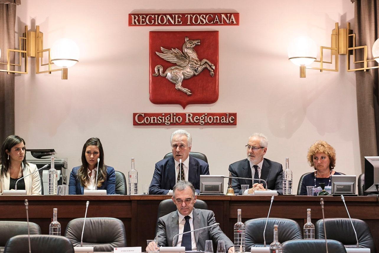 La seduta inaugurale del consiglio regionale uscito dalle elezioni 2015