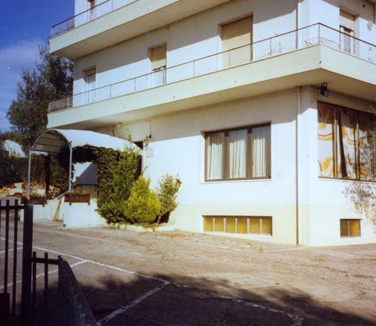 La diocesi vende a sorpresa Villa Ferretti e l’erede si appella al vescovo