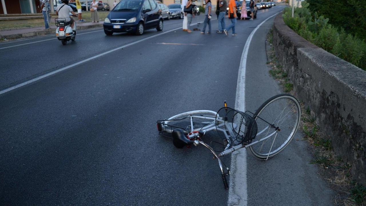La bicicletta della donna travolta