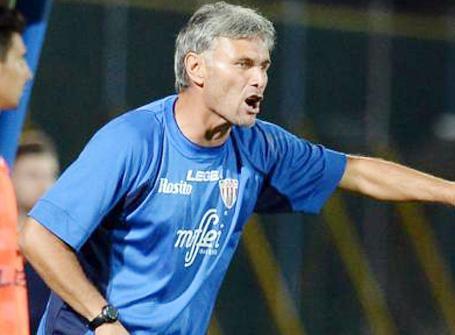 Torres, fumata grigia per l’allenatore 