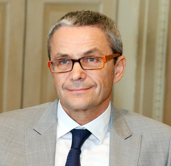 Caso Farmacie Montanini duro «Un fallimento»