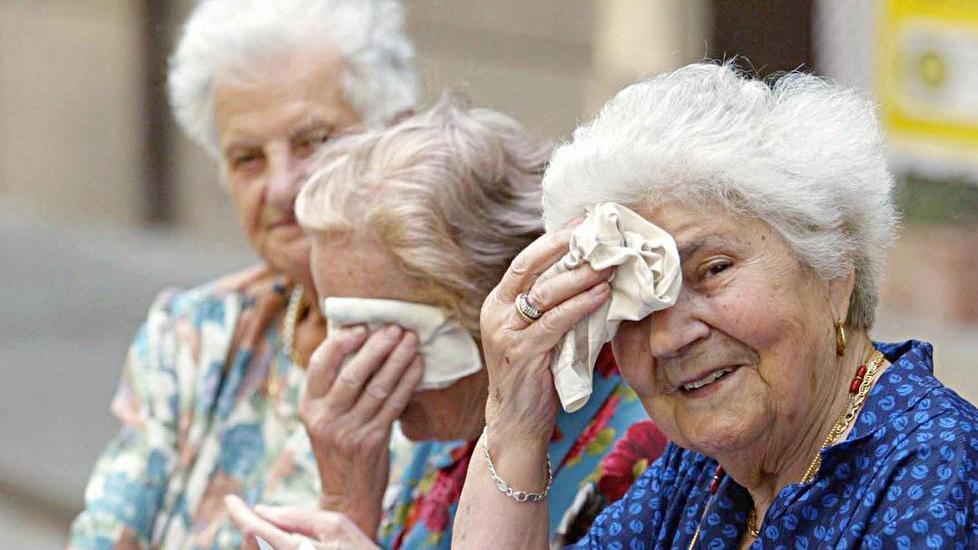 Il decalogo per i nonni che vivono da soli in casa
