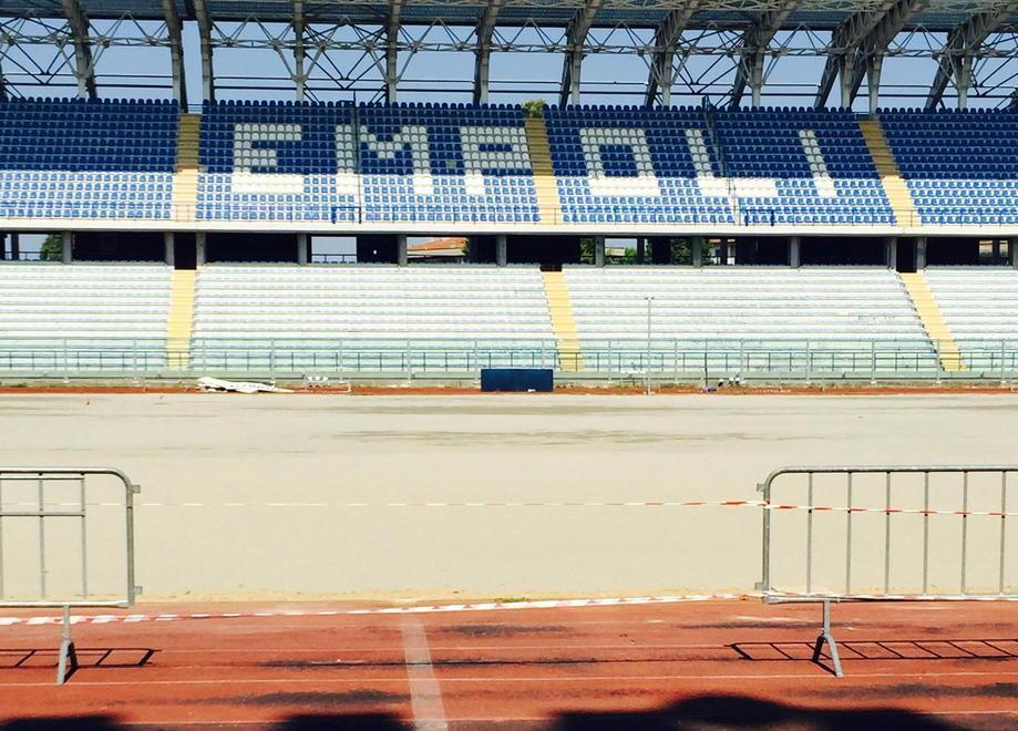Il Castellani ora sembra... una spiaggia