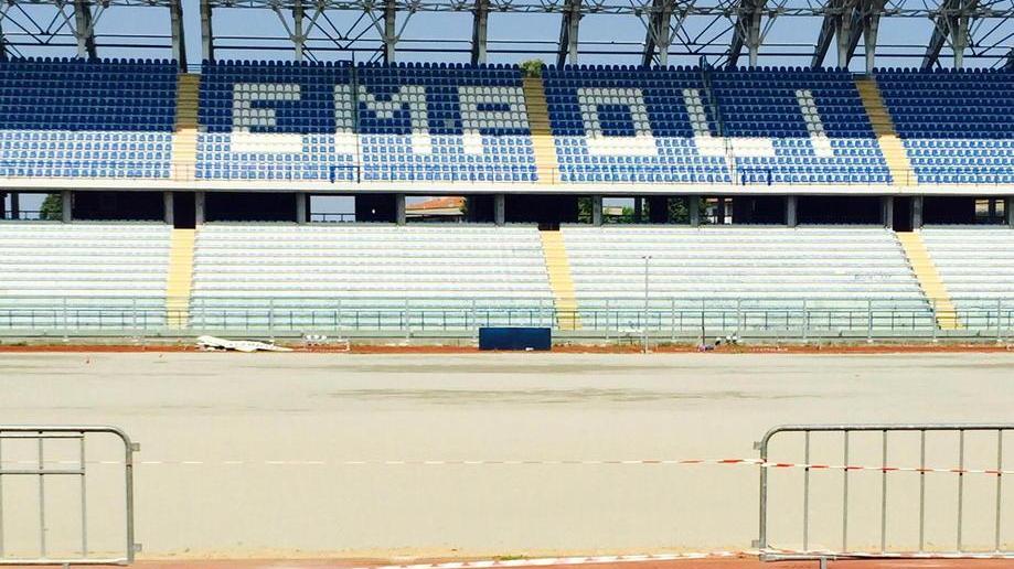 Il Castellani ora sembra... una spiaggia