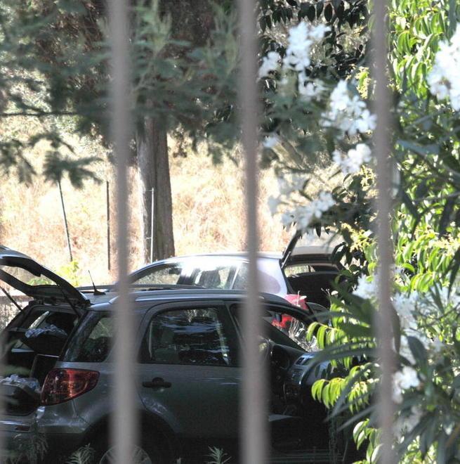Ladri di rame a Villa Adua Portate via le grondaie 