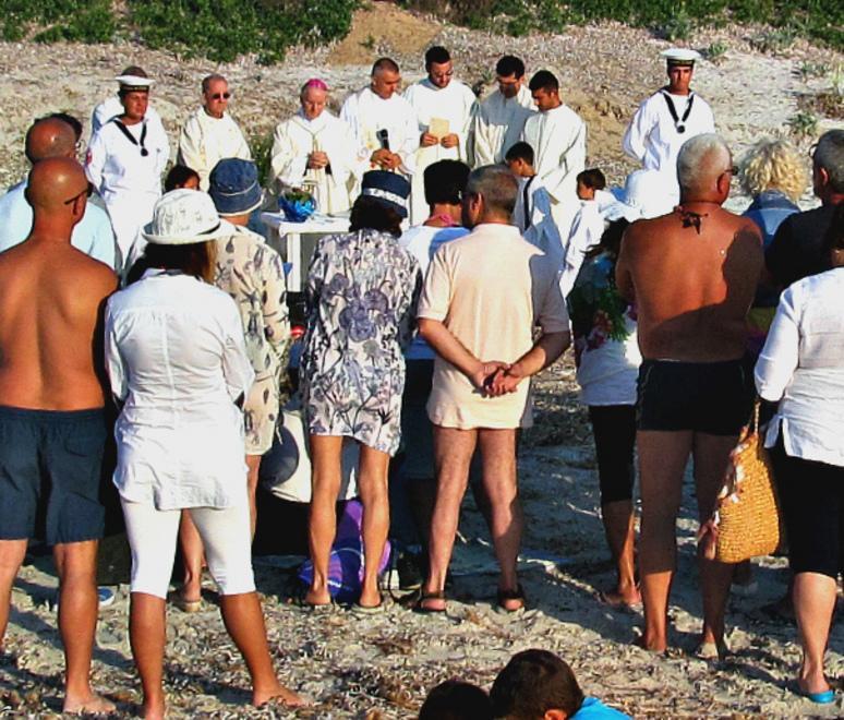 La messa dell’arcivescovo a Mal di Ventre
