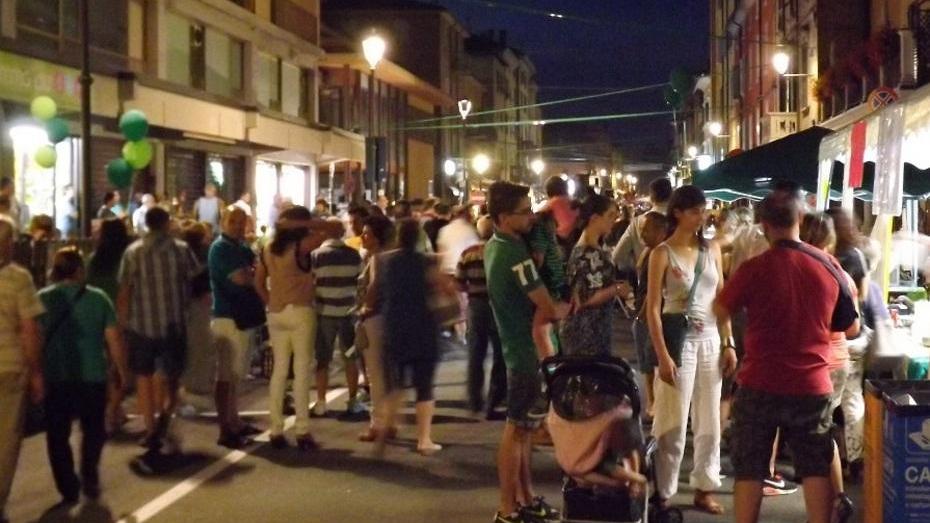 Doppia grande festa, folla fino all’alba