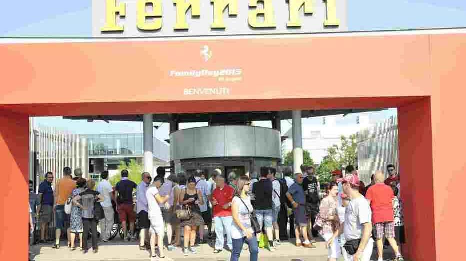 Ferrari, in 16mila ieri al Family Day e arriva Marchionne