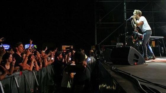 Cinquemila fan ad urlare “Paolo”