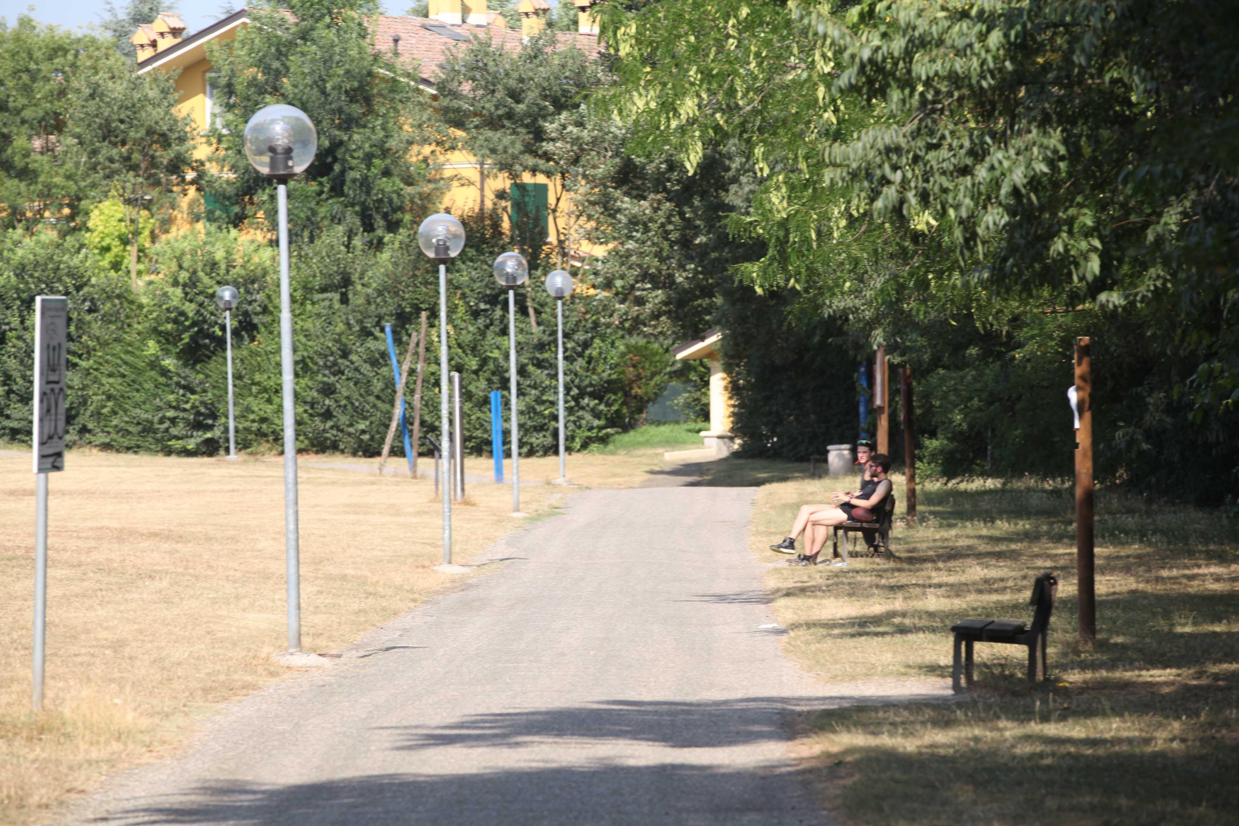 Ragazza violentata al Parco, si cerca un testimone 