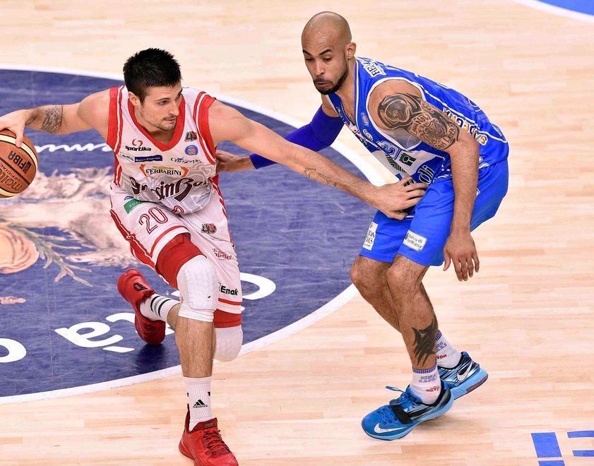 Basket: Sassari punta su Logan, Milano sul Cincia 