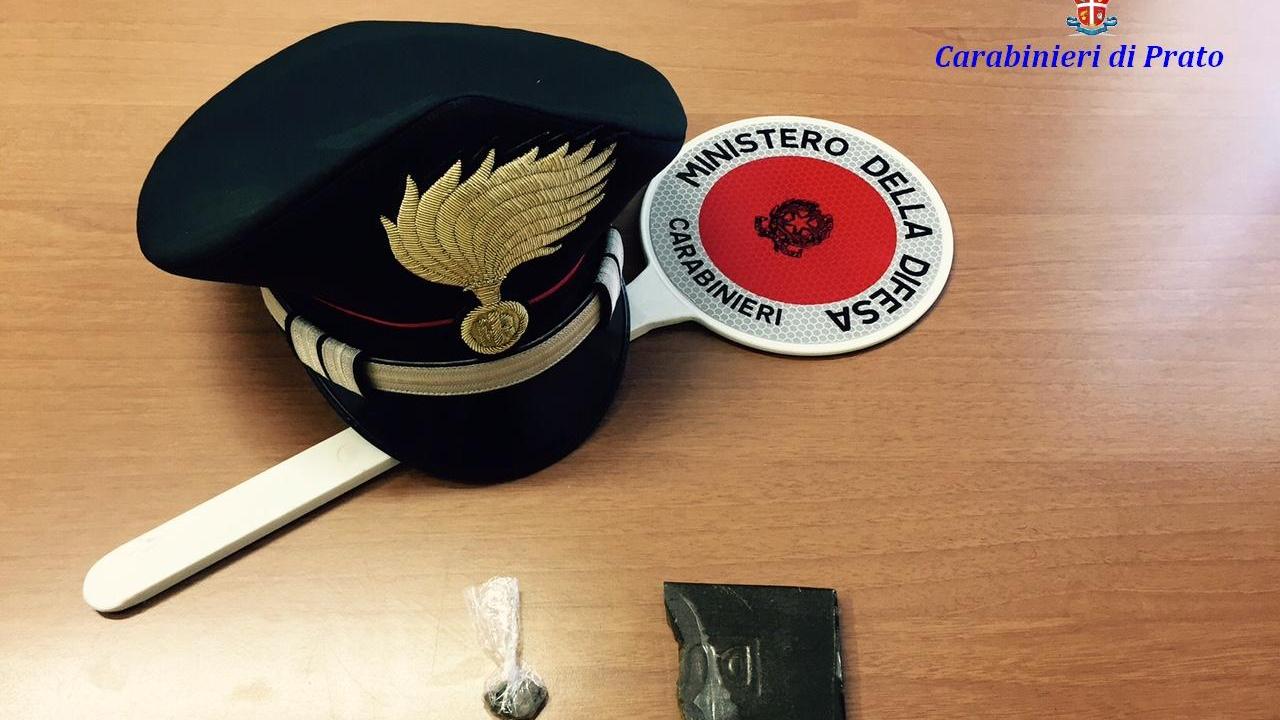 La droga sequestrata dai carabinieri di Montemurlo
