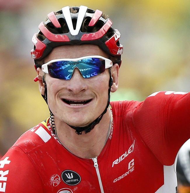 Tour, il tedesco Greipel vince la tappa e fa tris Froome sempre leader