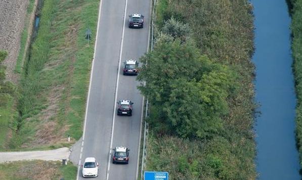 Guidavano ubriachi, ritirate le patenti